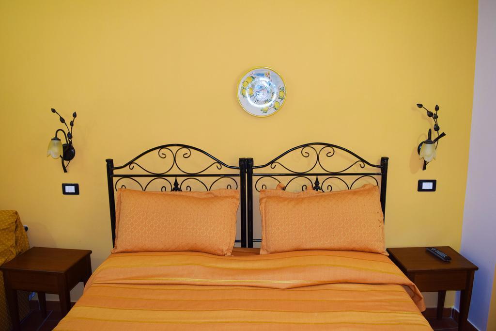 B&B Salotto Di Athena Agrigento Exterior photo